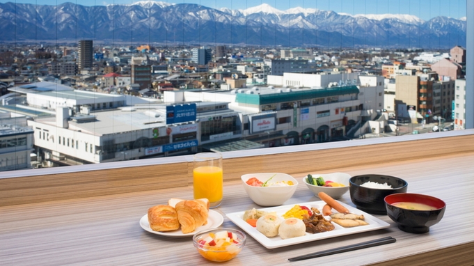 【春夏旅セール】≪朝食付≫　北アルプスを一望できるレストランでの朝食付きプラン
